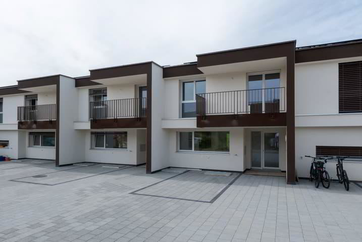 4.5 rooms House to buy in Villariaz - image 1/13