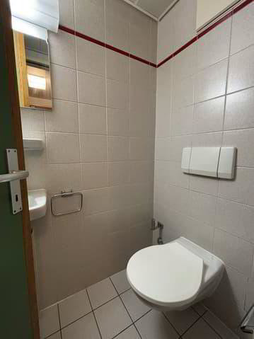2 rooms Apartment for rent in Geneva - image 1/8