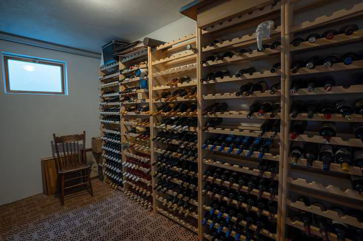 5.5 Zimmer Haus zum verkaufen in Luins - Bild 1/13