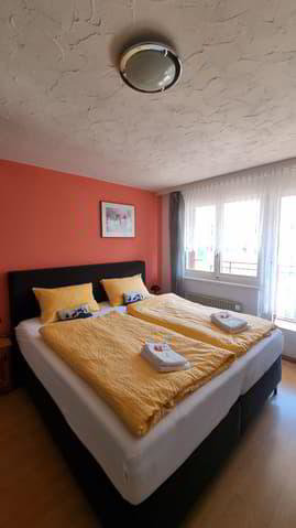 Maison 13 pièces à acheter à Viège - image 1/13