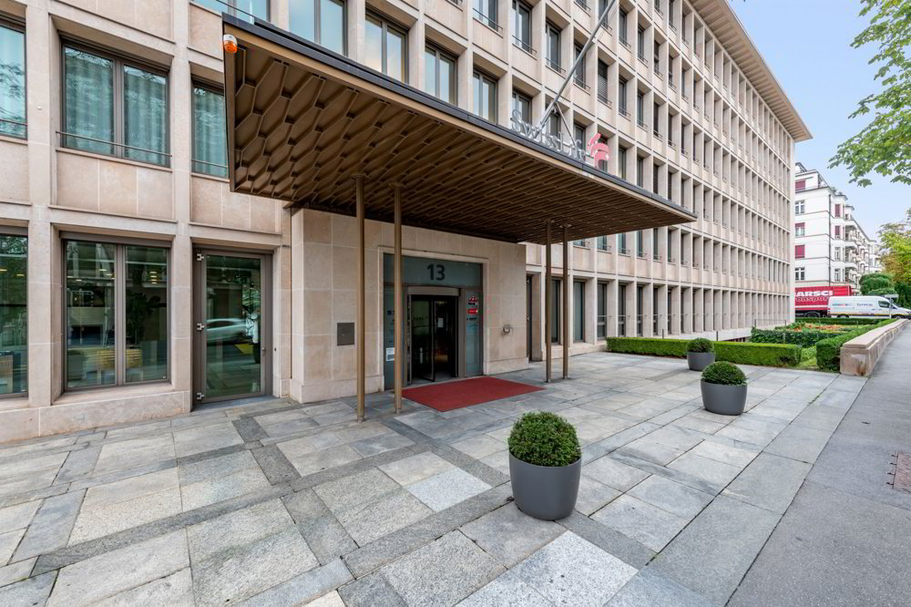 null rooms Office & Commercial for rent in Lausanne - image 1/1