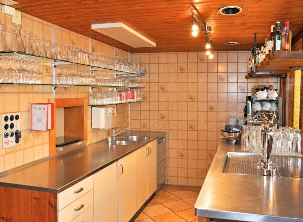 Immeuble mixte de 5 pièces en vente à Fraubrunnen - Mehr