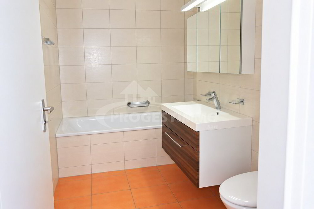 3.5 rooms Apartment to buy in Pont-de-la-Morge (Sion) - image 1/8