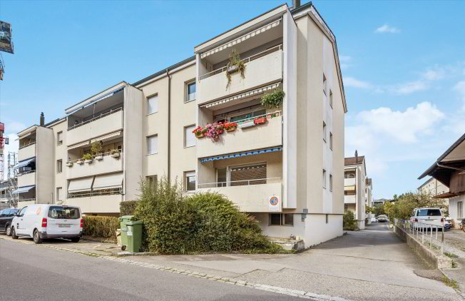 4 rooms Apartment for rent in Thun - image 1/1