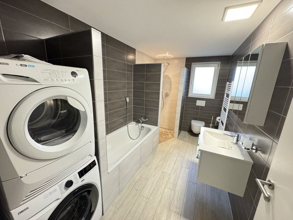 4 rooms Apartment for rent in Alle - image 1/11