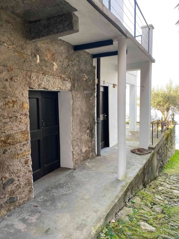 4.5 rooms House to buy in Piazzogna - image 1/13