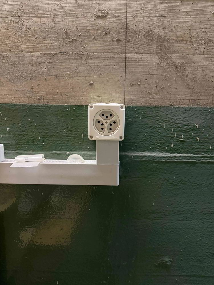 115 m² Lager in Muttenz mit Hebebühne - Ansicht 3