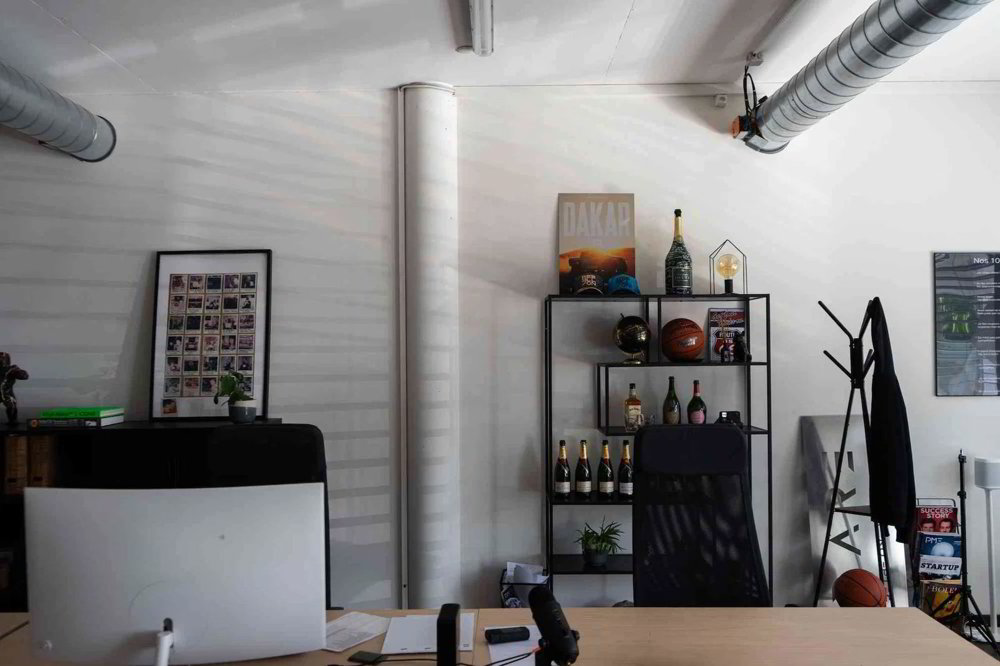 Local commercial à saisir de suite à Renens (quartier très calme !) - Mehr