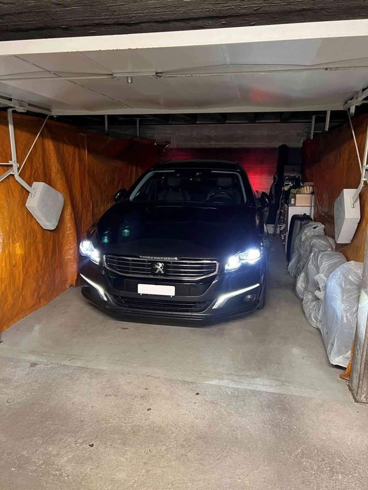 null rooms Car park, garage for rent in Genève - image 1/3