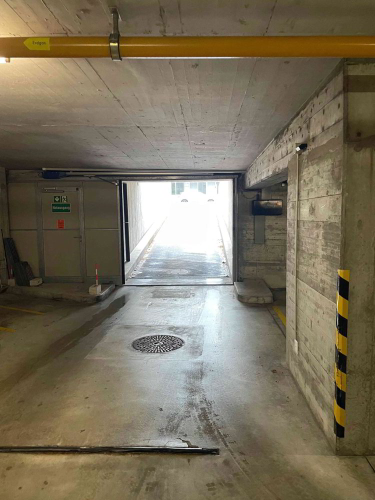 Parcheggio, garage di null locali in affitto a Zurich - immagine 1/3