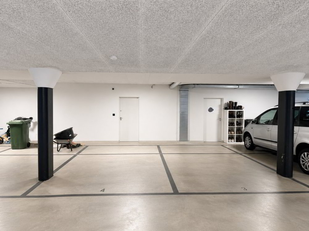 5 rooms House to buy in Berg TG - image 1/11