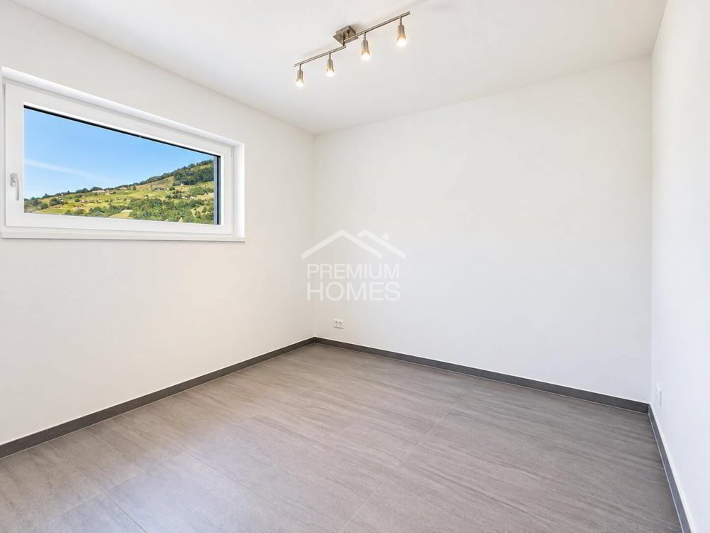 5.5 Zimmer Haus zum verkaufen in Dallenwil - Bild 1/13