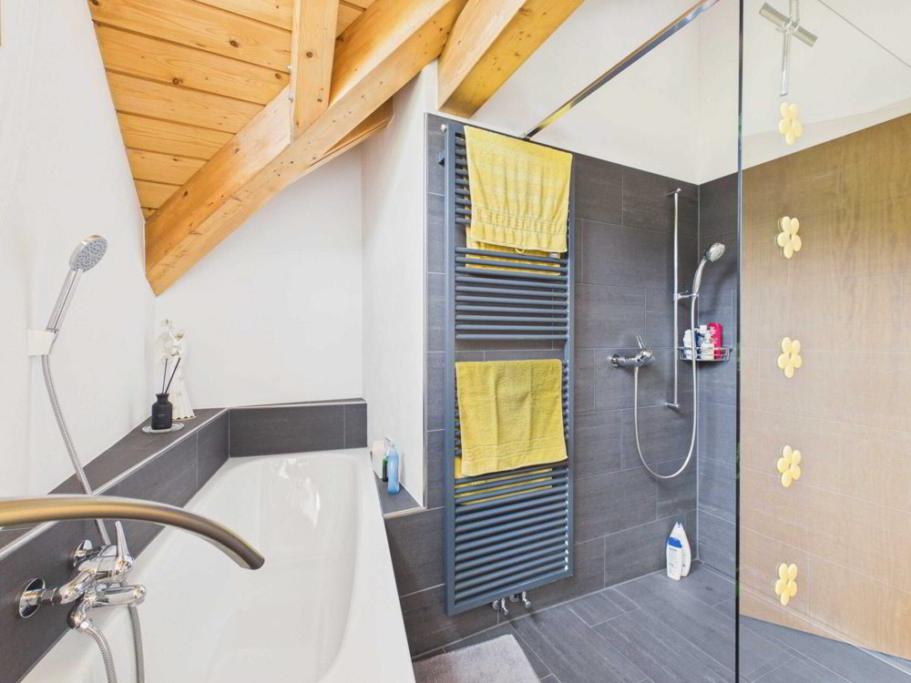Maison 6.5 pièces à acheter à Lichtensteig - image 1/13