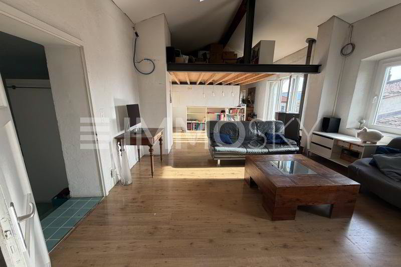 6 rooms House to buy in Besazio - image 1/5