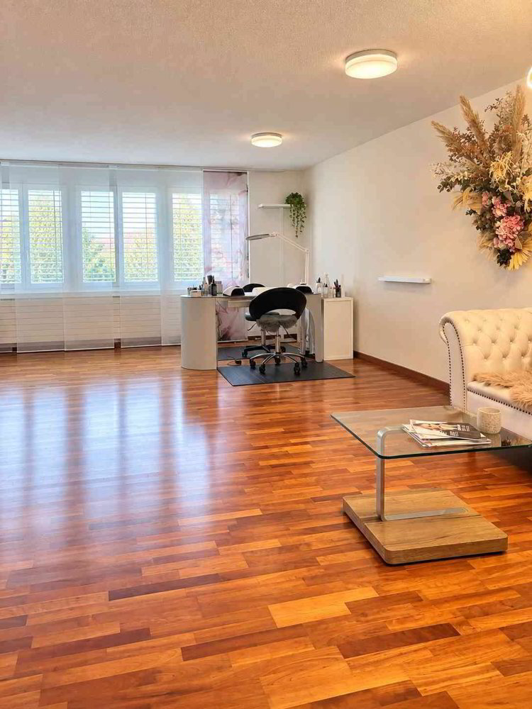 Gewerberäumlichkeiten / Büro - Mehr