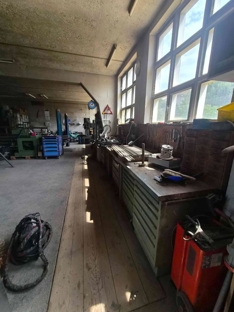 Bureau & Commerce 1.5 pièces à louer à Schwarzenburg - image 1/3
