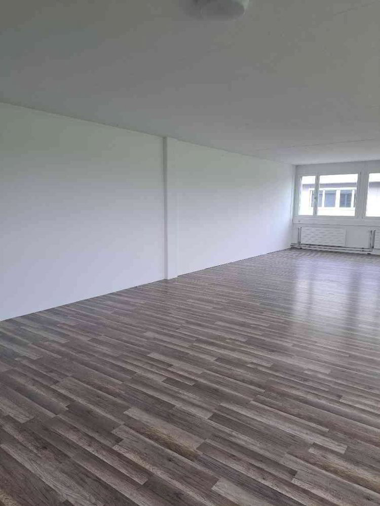 Heller Gewerbe-/Hobbyraum mit Blick ins Grüne - Ansicht 3