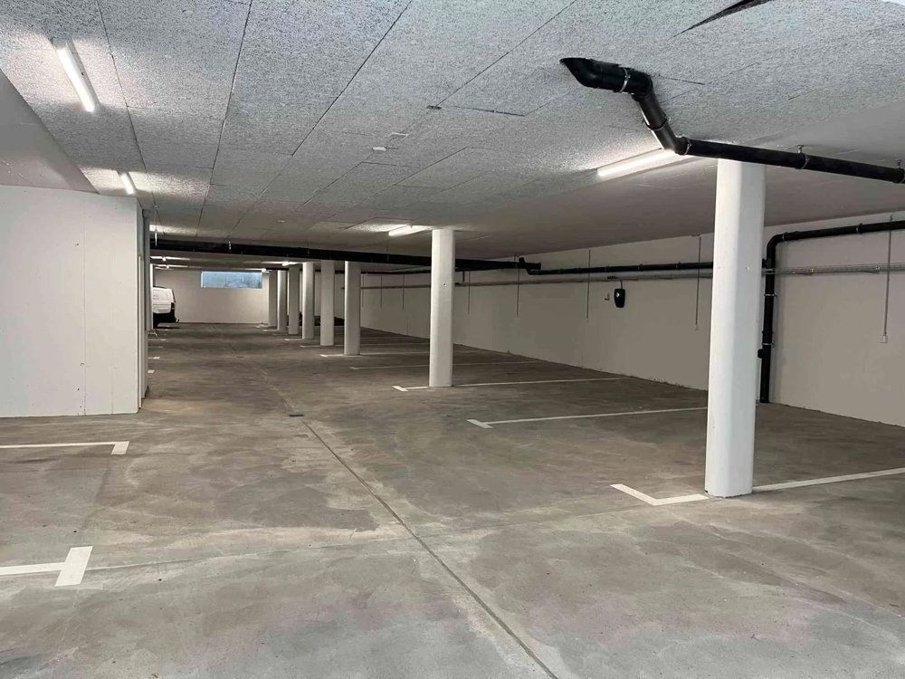 null Zimmer Parkplatz, Garage zu vermieten in Mellingen - Bild 1/2