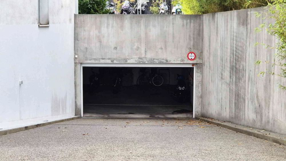 Underground Parking Space in Geneva's International District - Ansicht 3