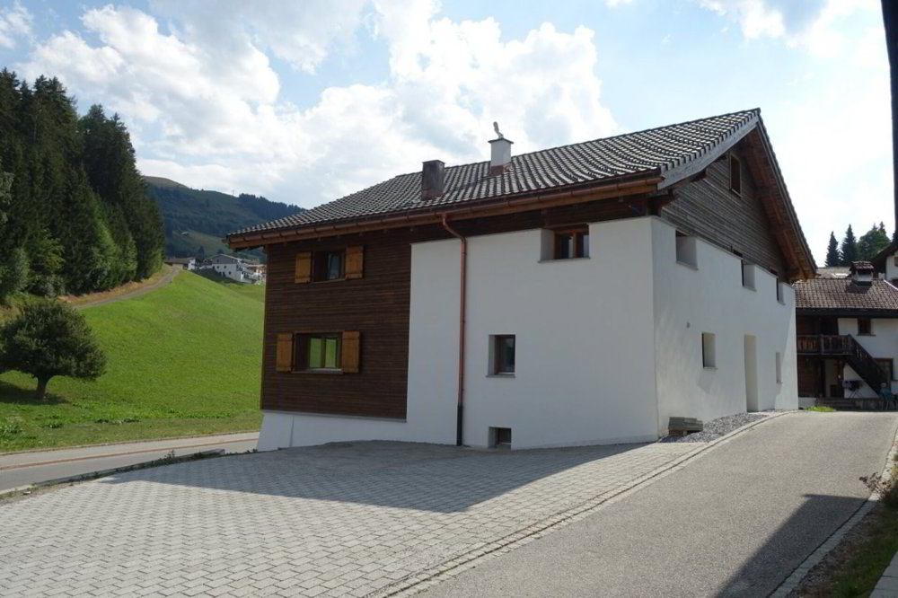 7.5 rooms Miscellaneous to buy in Obersaxen - image 1/13