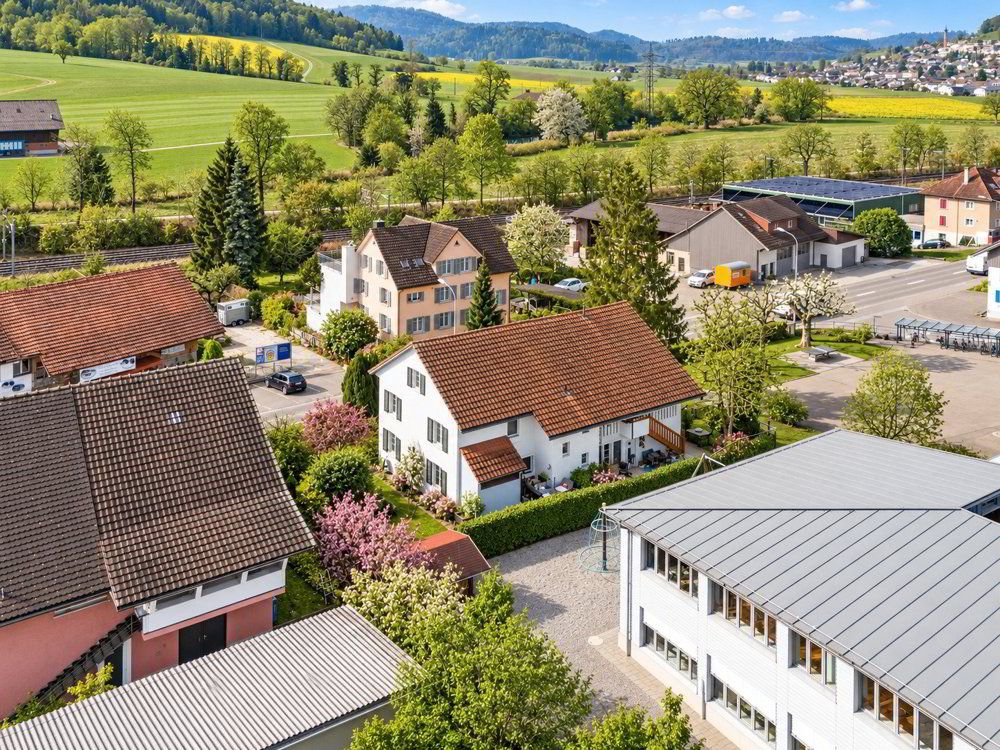 Casa di 5 locali in vendita a Guntershausen b. Aadorf - immagine 1/14