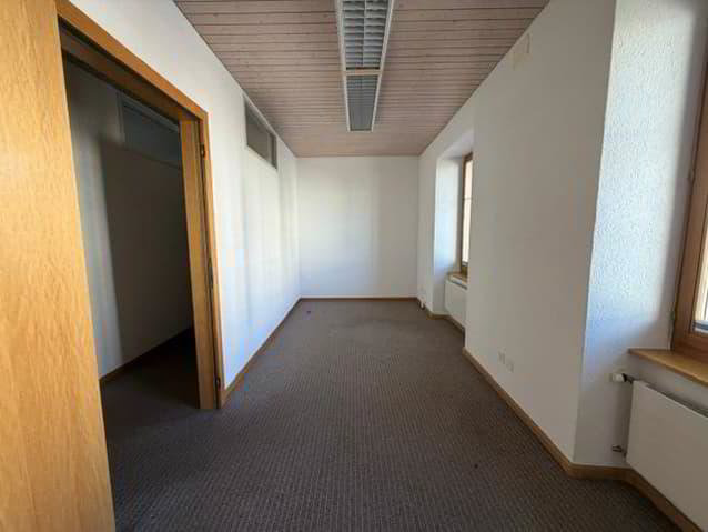 Bureau / Dépôt de 3 pièces à louer à Tavannes - disponible... - Ansicht 5