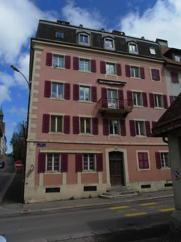 4 rooms Apartment for rent in La Chaux-de-Fonds - image 1/7