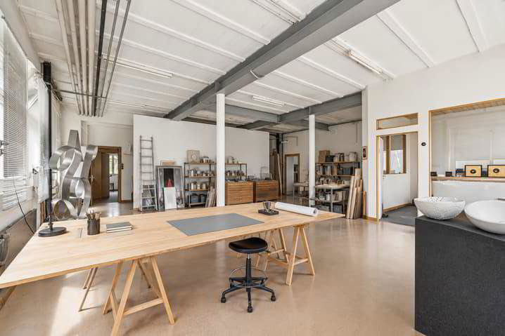 6 rooms House to buy in Moudon - image 1/13