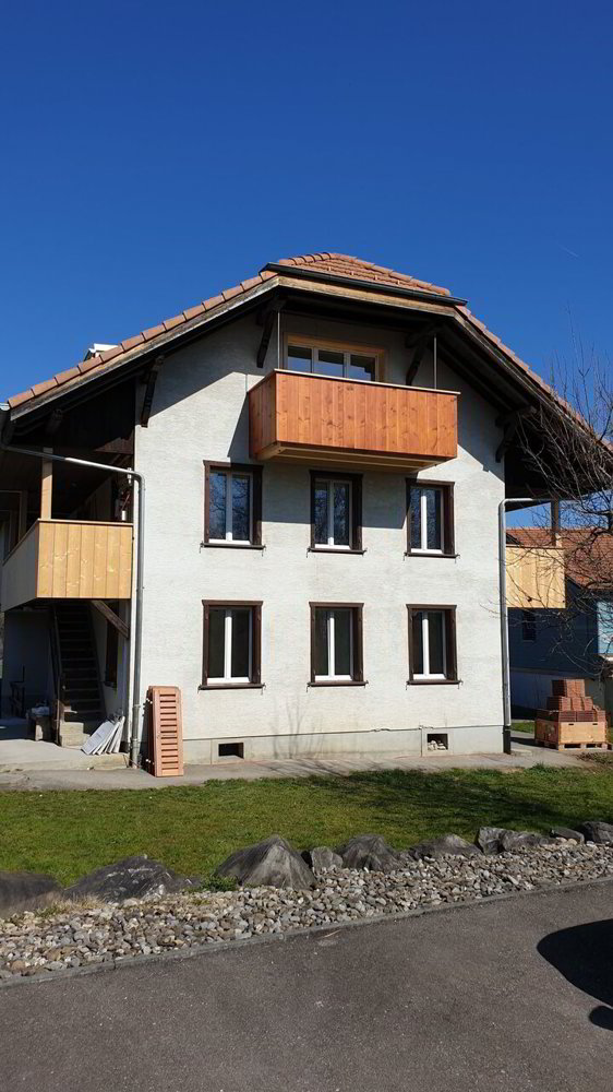 2 rooms Apartment for rent in Wattenwil - image 1/9