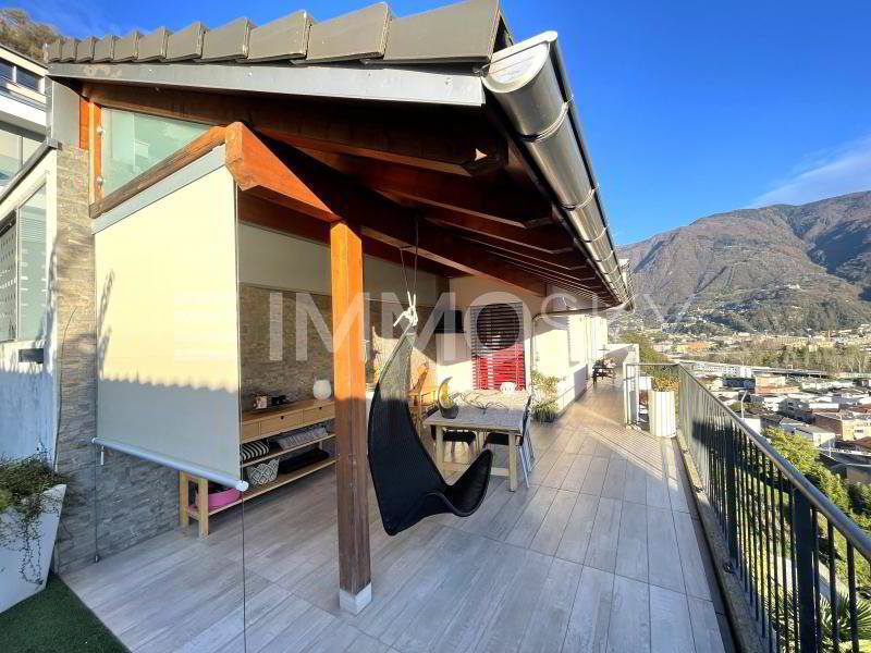 5 rooms House to buy in Monte Carasso - image 1/5