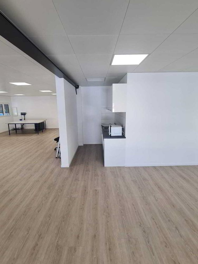 Bureau & Commerce 1 pièces à louer à Aigle - image 1/9