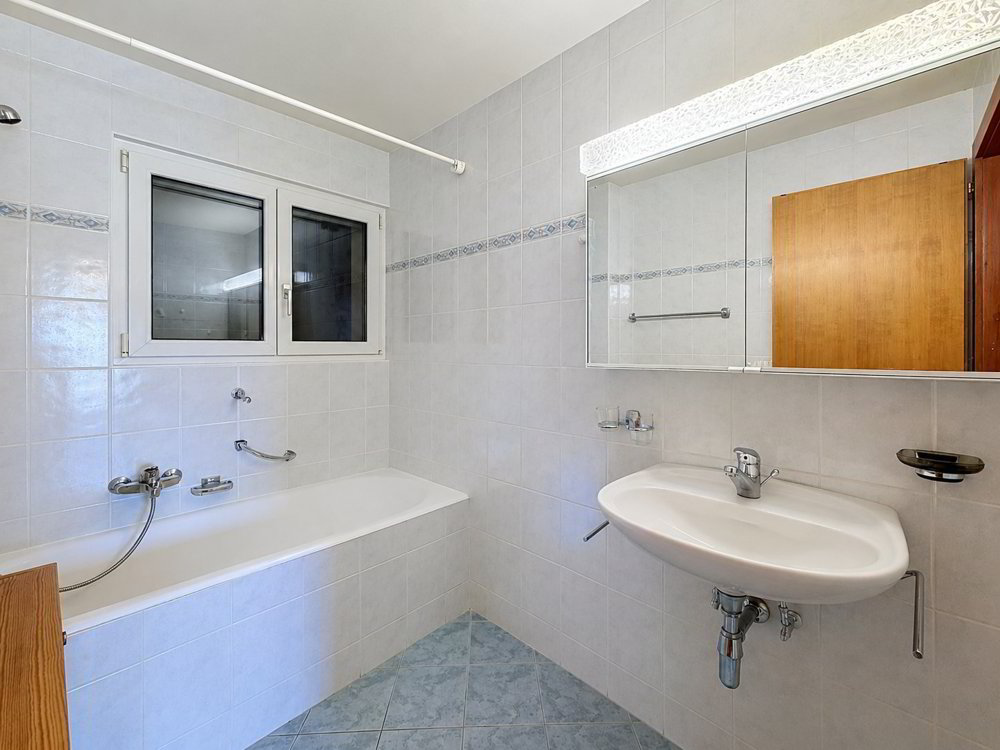 4 rooms Apartment to buy in Isérables - image 1/13