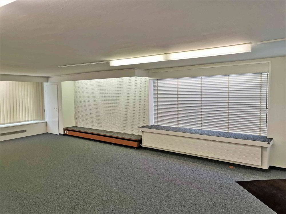 Renoviertes Büro mit WC/Lavabo im Dorfzentrum - Ansicht 4