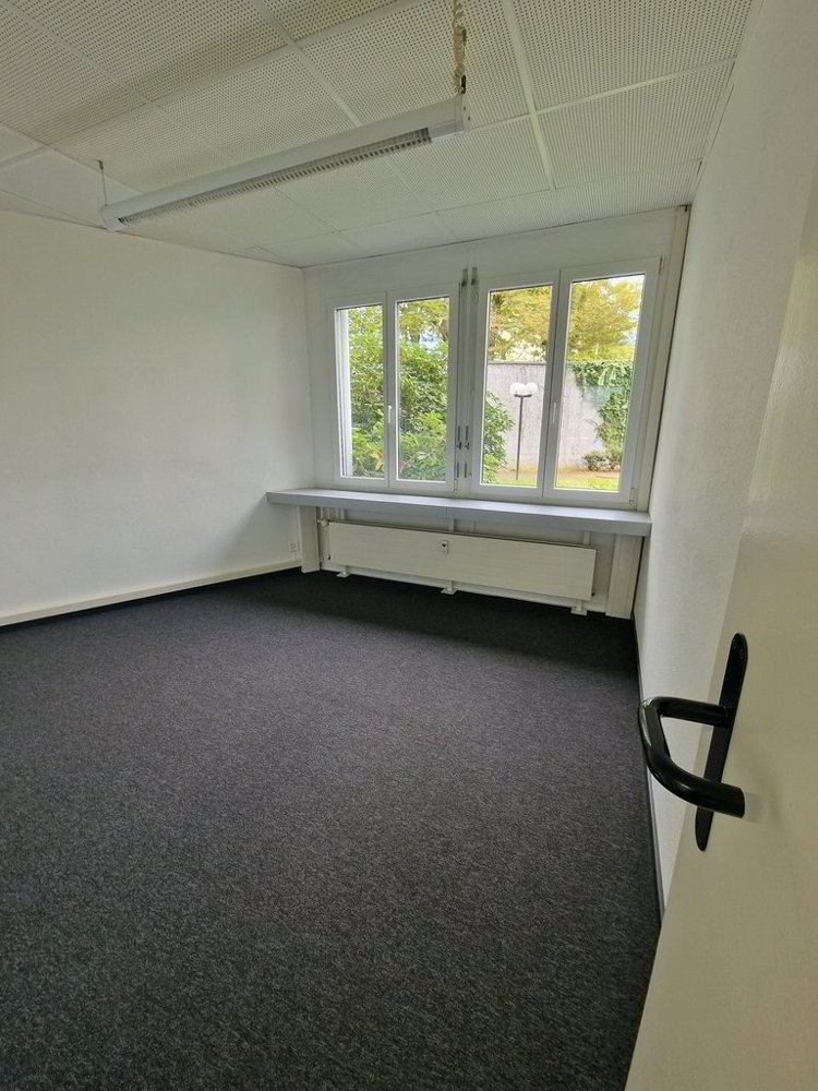 Zentrale Büroräumlichkeiten im Erdgeschoss in Solothurn - Ansicht 4