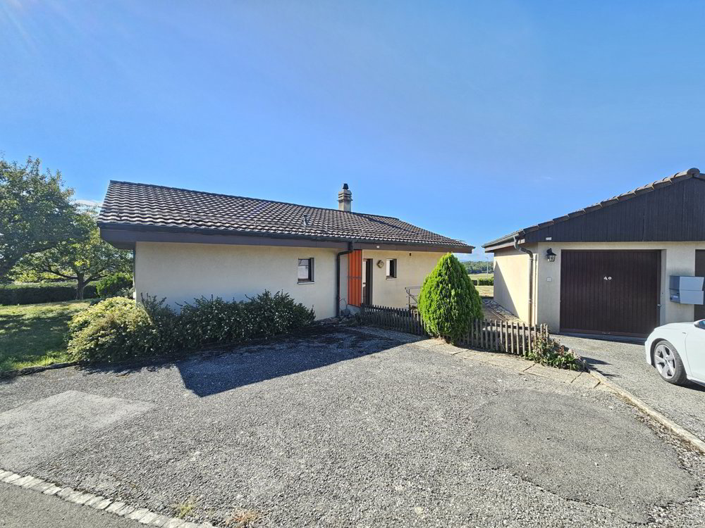 3 rooms House to buy in Senarclens - image 1/10