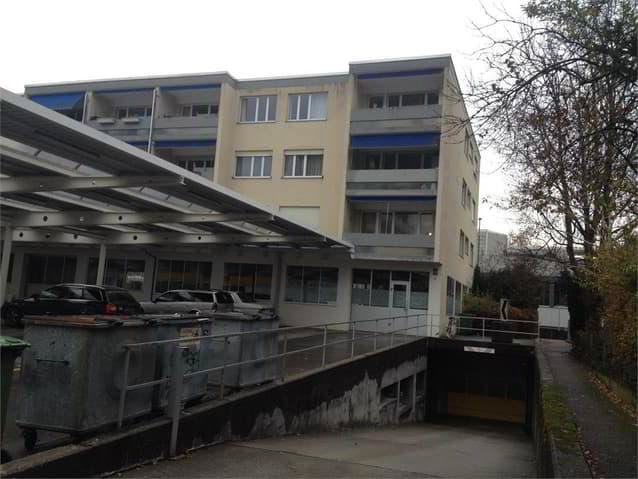 Parking, garage null pièces à louer à Bienne - image 1/1