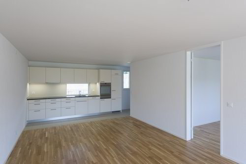 Appartamento di 2 locali in affitto a Boll - immagine 1/8
