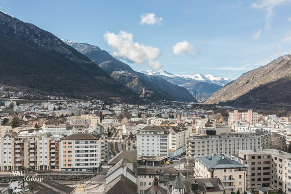 8.5 rooms Office & Commercial for rent in Brig - image 1/13