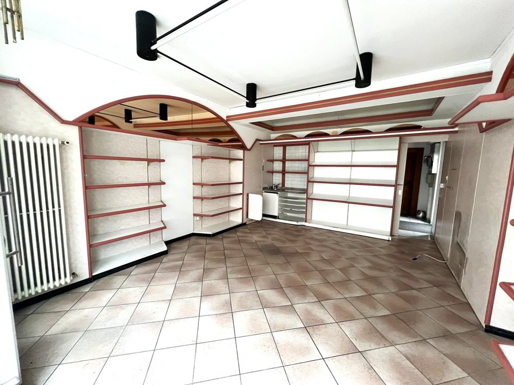 Ufficio & Commercio di 1 locali in affitto a St-Imier - immagine 1/2