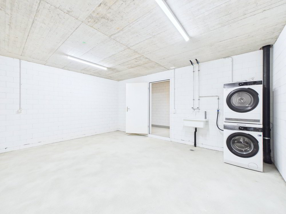 Casa di 5 locali in vendita a Mammern - immagine 1/13