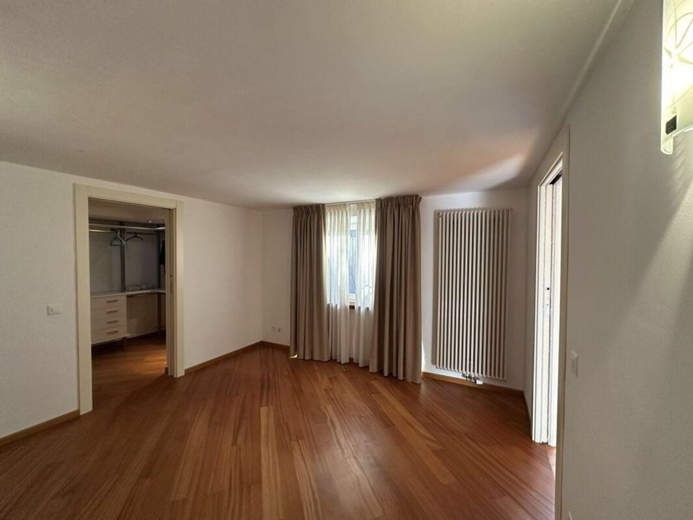 Maison 7.5 pièces à acheter à Tegna - image 1/30