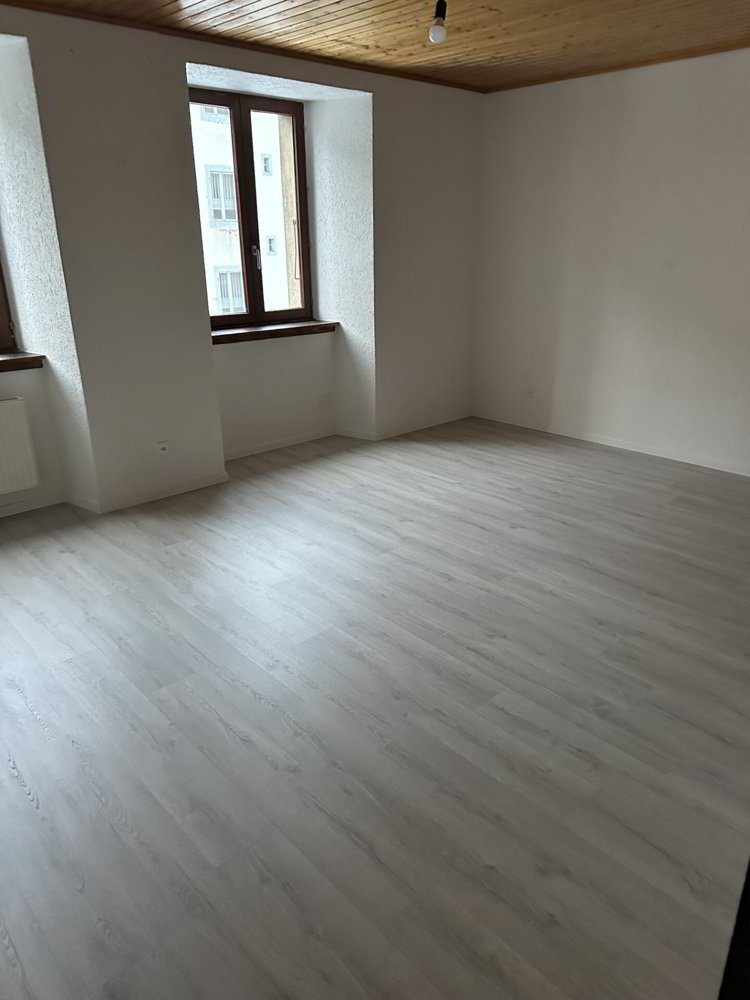 null Zimmer Haus zum verkaufen in La Chaux-de-Fonds - Bild 1/6