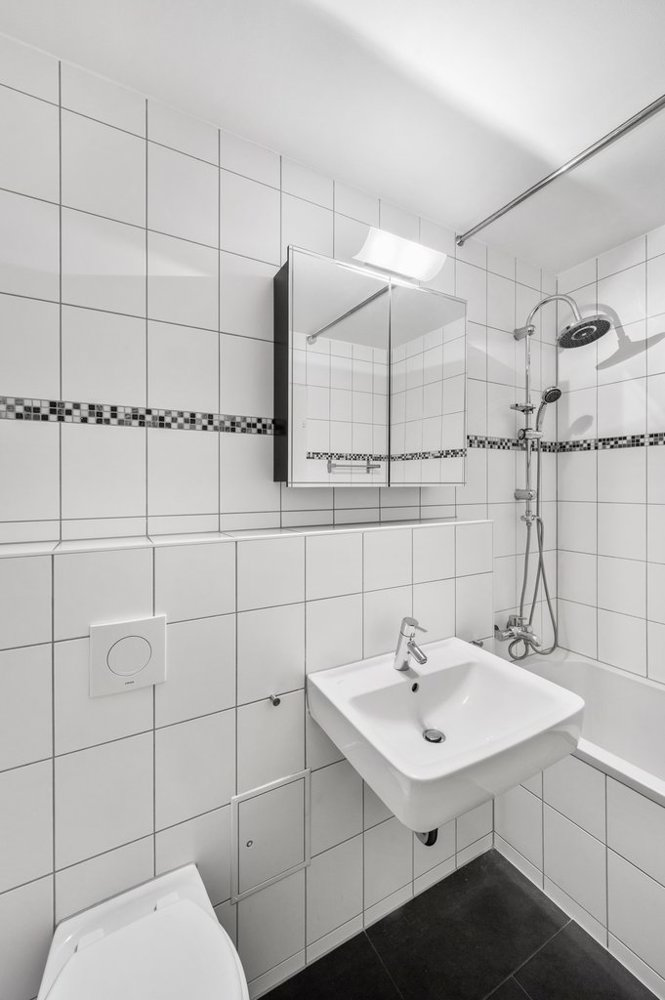 Appartement 2 pièces à louer à Bâle - image 1/8