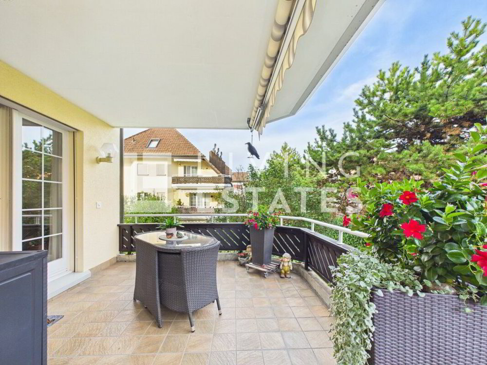 4 rooms Apartment to buy in Dietikon - image 1/13