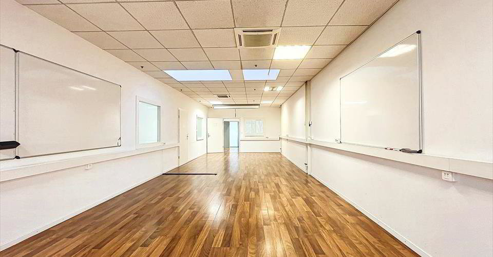 Bureau d'env. 97 m² à Meyrin