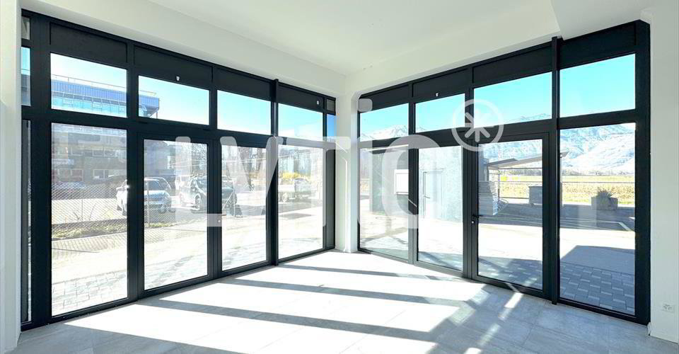 Showroom, locaux, atelier de 225 m² à louer proche Villeneuve - Ansicht 3