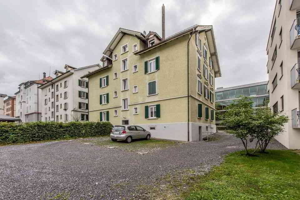 null rooms Car park, garage for rent in St. Gallen - image 1/3