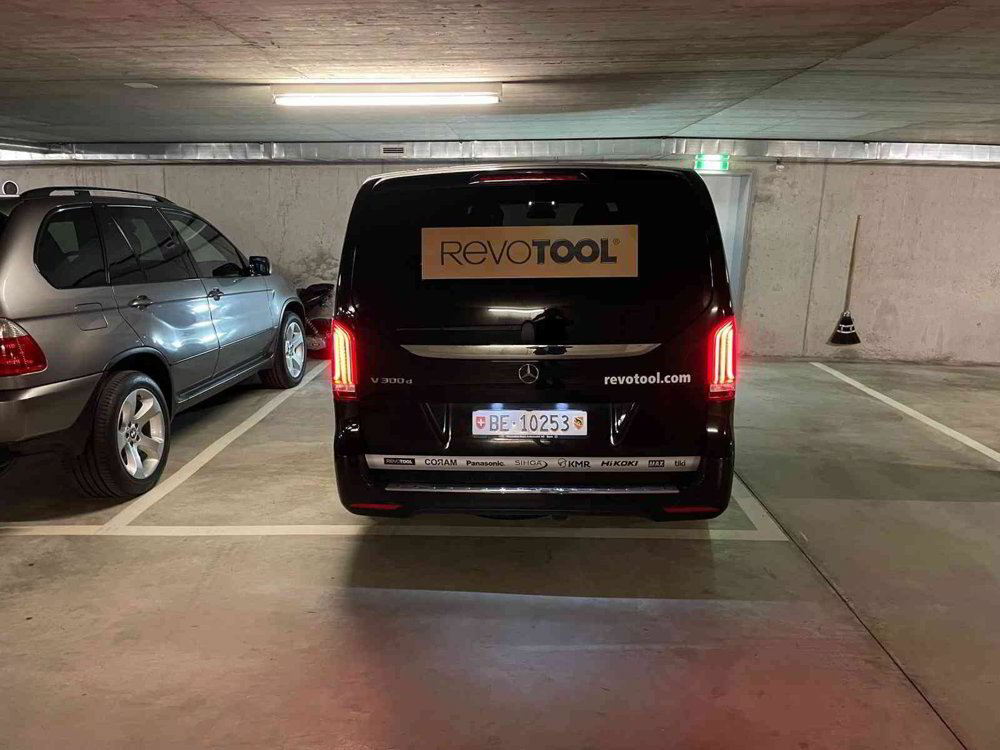 Grosse Parkplatz in Tiefgarage zu vermieten - Ansicht 4