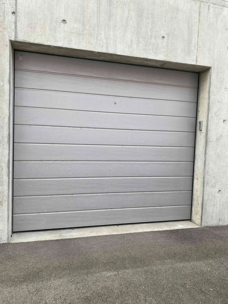 null Zimmer Parkplatz, Garage zu vermieten in Aarau - Bild 1/2