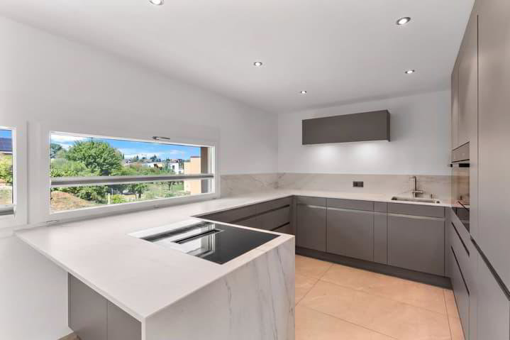 4.5 rooms Apartment to buy in Corminboeuf - image 1/12